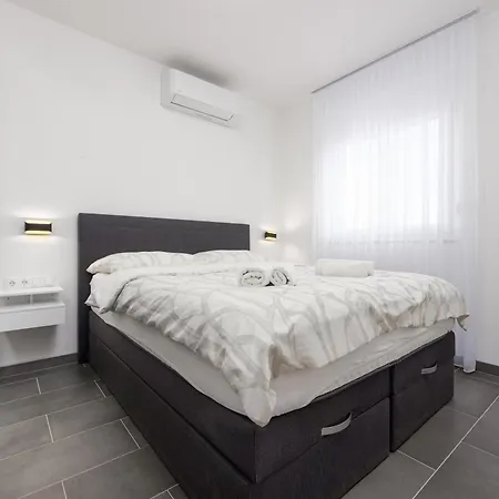 شقة Kauriapartment زاتون